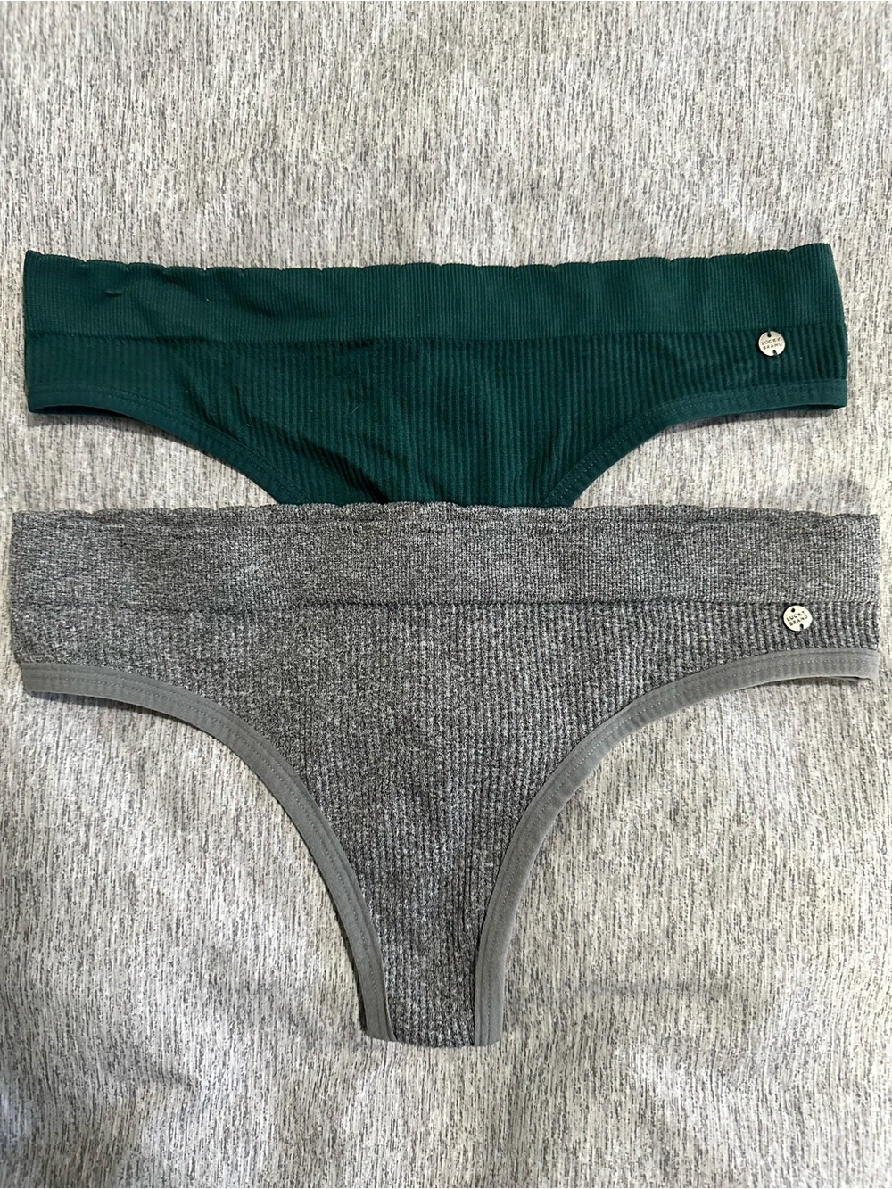 Lucky Brand Ribbed Thongs Size M - Green & Gray NWOT